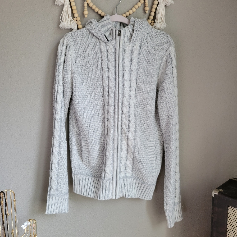 NWT Men's XRay Jeans hooded sweater